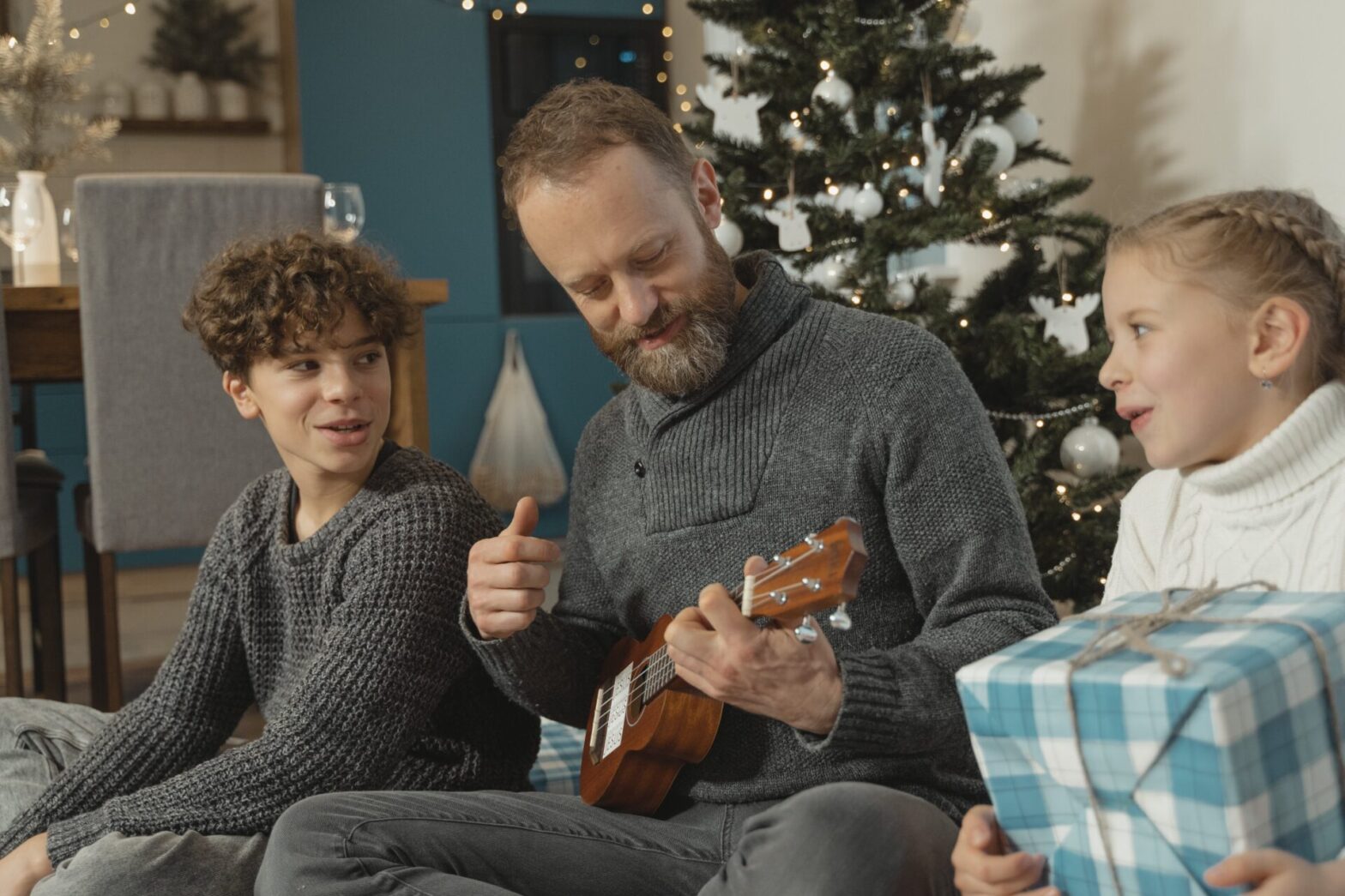 Christmas Music Lesson Vouchers supporting thumb